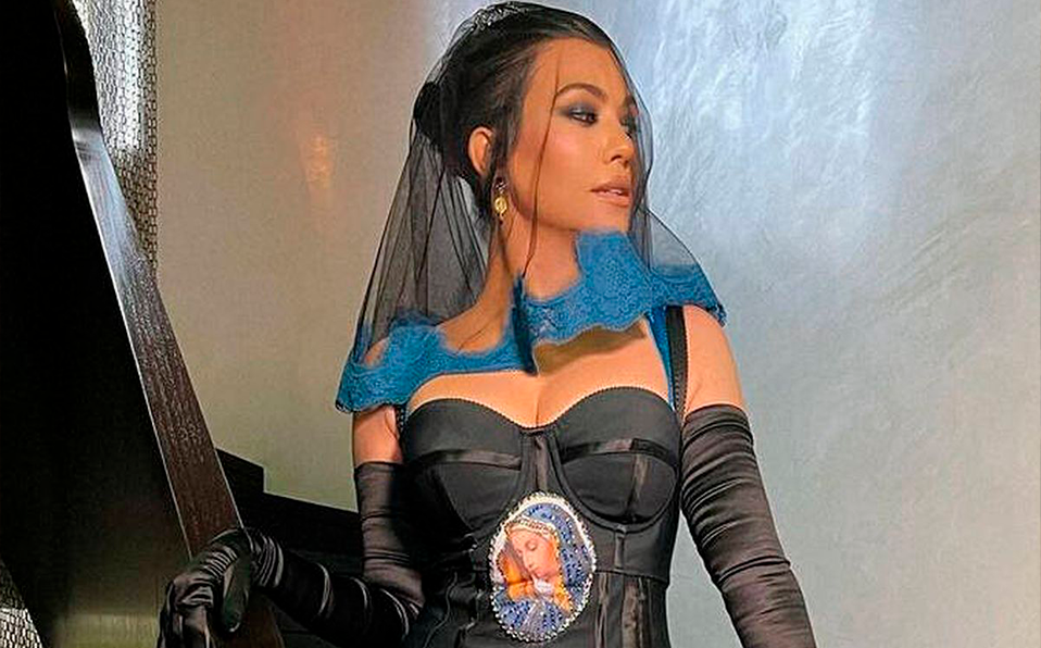 Por qué la boda de Kourtney Kardashian parece un anuncio de Dolce & Gabbana